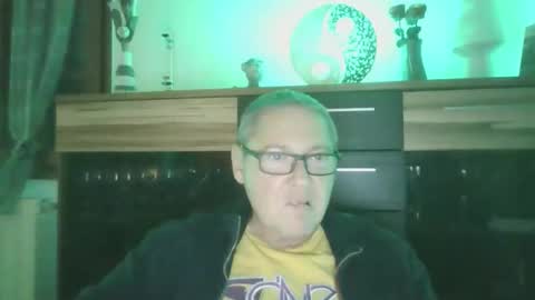 Snapshot of cuni6969 chatting on 11.19.25 cuni6969 online show from 11.19.25