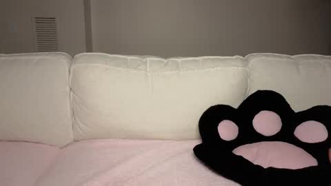 Snapshot of cuntyanna chatting on 10.31.25 Anna online show from 10.31.25