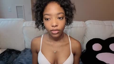 Snapshot of cuntyanna chatting on 11.25.25 Anna online show from 11.25.25