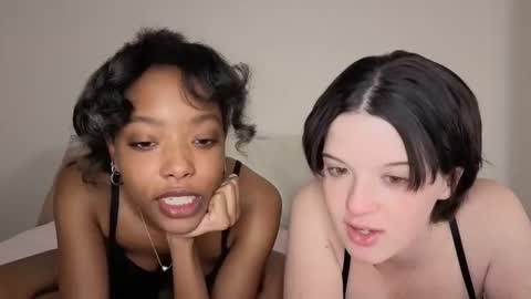 Snapshot of cuntyanna chatting on 11.30.25 Anna online show from 11.30.25