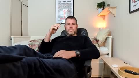 Snapshot of cupcakecreampie chatting on 11.03.25 Adam online show from 11.03.25