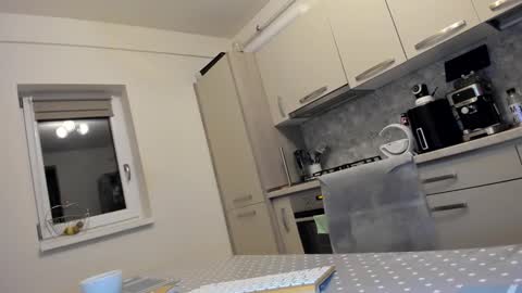 maria  alex online show from 12.21.25