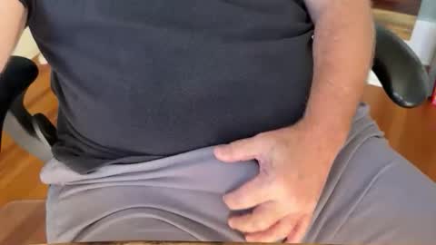 Snapshot of curiosco chatting on 11.05.25 curio online show from 11.05.25