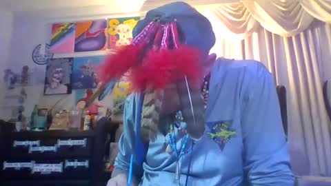 Snapshot of curious_slut_601 chatting on 12.22.25 Feathers online show from 12.22.25