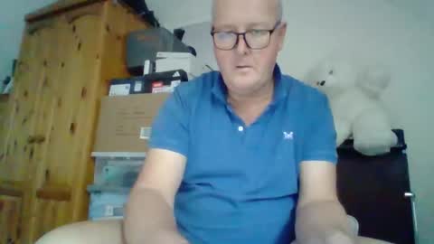 curiousax77 online show from 11.24.25