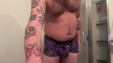 Snapshot of curiousbwcc chatting on 10.17.25 curiousbwcc online show from 10.17.25