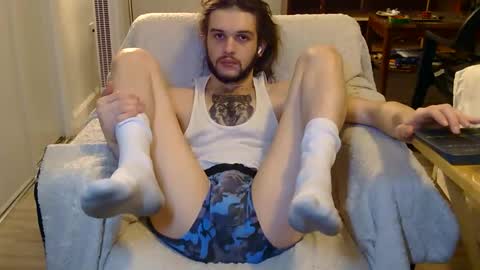 Snapshot of curiouss25 chatting on 12.14.25 curiouss25 online show from 12.14.25