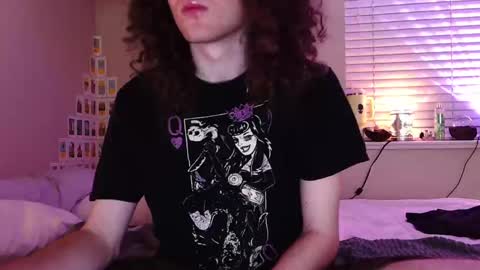 curly fries online show from 03.03.26