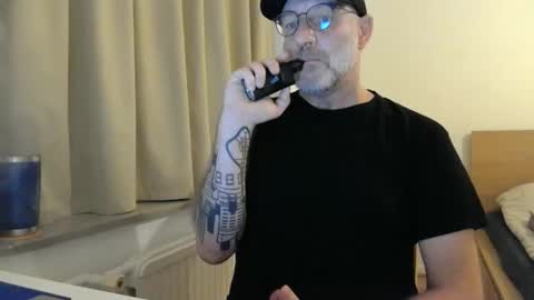 Snapshot of curman85 chatting on 01.15.26 Curman85 online show from 01.15.26