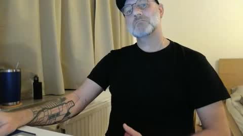 Snapshot of curman85 chatting on 02.08.26 Curman85 online show from 02.08.26