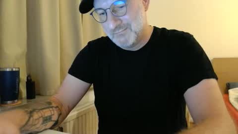 Snapshot of curman85 chatting on 02.11.26 Curman85 online show from 02.11.26