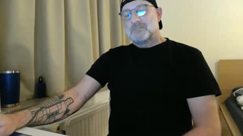 Snapshot of curman85 chatting on 03.29.26 Curman85 online show from 03.29.26