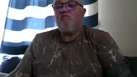 Snapshot of curtus14 chatting on 04.11.26 curtus14 online show from 04.11.26