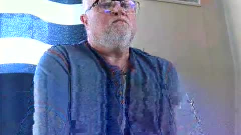 Snapshot of curtus14 chatting on 05.01.26 curtus14 online show from 05.01.26