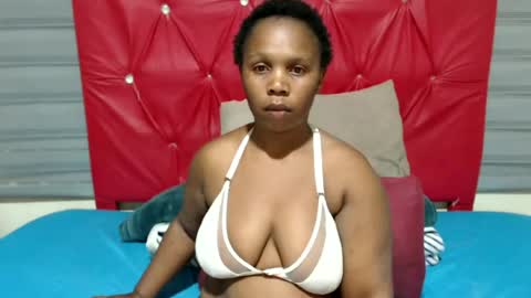 curveass93 online show from 06.16.26