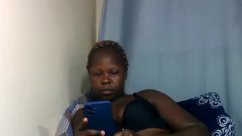 Snapshot of curvy294 chatting on 04.18.26 SALLY online show from 04.18.26