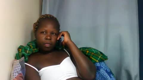 Snapshot of curvy294 chatting on 04.19.26 SALLY online show from 04.19.26