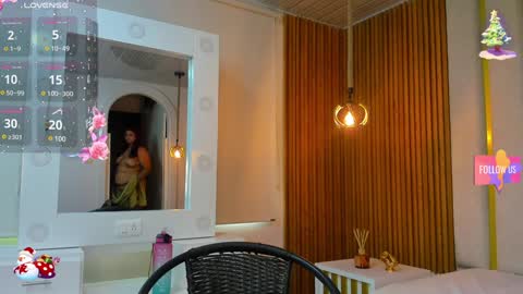  Hanna  online show from 12.14.24