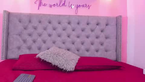 curvy_bigass18 online show from 02.27.26