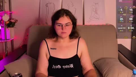 Snapshot of curvy_janie chatting on 09.16.25 Jane  online show from 09.16.25