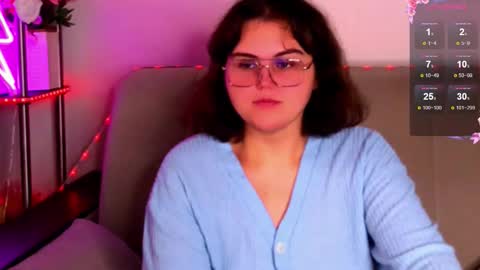 Snapshot of curvy_janie chatting on 10.24.25 Jane  online show from 10.24.25