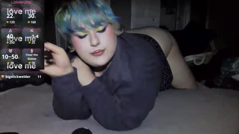 Curvygothfemboy online show from 02.02.25