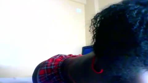 Snapshot of curvyjoan chatting on 02.12.25 curvyjoan online show from 02.12.25