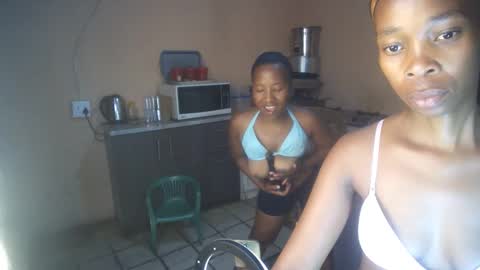 curvypear76x online show from 02.12.26