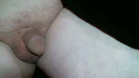 Snapshot of cutandwaxed2 chatting on 09.17.25 BI SMOOTH MATURE SUB online show from 09.17.25