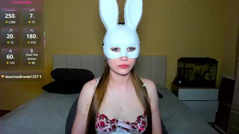 Becca online show from 06.11.26
