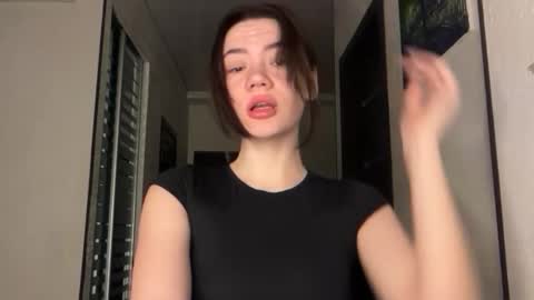 Snapshot of cute_bubbles chatting on 01.14.26 cute_bubbles online show from 01.14.26