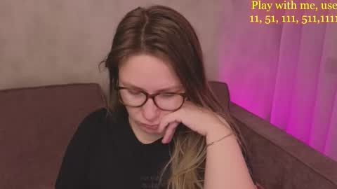 Everyday stream in the same time online show from 10.28.25