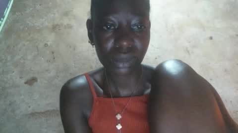 cute_doria online show from 10.31.25