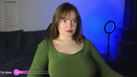 Snapshot of cute_junk chatting on 11.11.25 Kite and Jack online show from 11.11.25