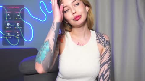 Snapshot of cute_kristall chatting on 02.28.25 Im Chris online show from 02.28.25