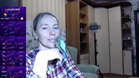 cute_lion_ online show from 01.06.25