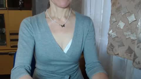 cute_lion_ online show from 01.28.25