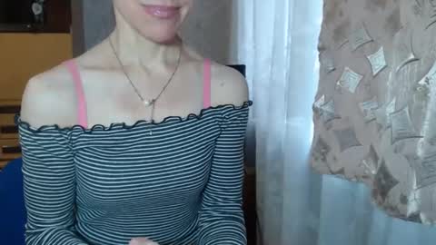 cute_lion_ online show from 02.04.25