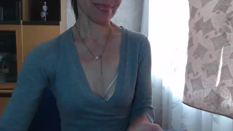 cute_lion_ online show from 02.11.25