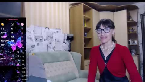 cute_lion_ online show from 09.09.25