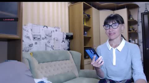 cute_lion_ online show from 09.10.25