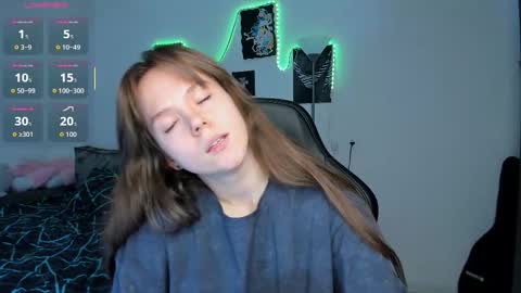 Emily online show from 10.03.25