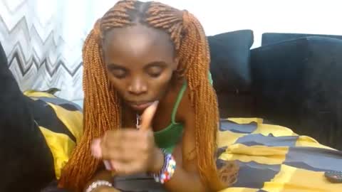 cute_lorna online show from 03.11.26