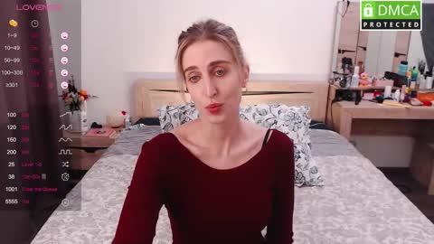 Snapshot of cute_milana chatting on 11.28.25 Milana online show from 11.28.25
