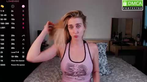 Snapshot of cute_milana chatting on 07.13.26 Milana online show from 07.13.26