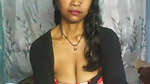 Snapshot of cute_moll chatting on 03.01.25 murielle online show from 03.01.25