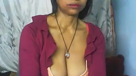 Snapshot of cute_moll chatting on 09.12.25 murielle online show from 09.12.25