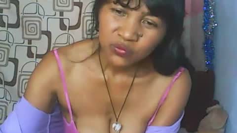 Snapshot of cute_moll chatting on 02.28.26 murielle online show from 02.28.26