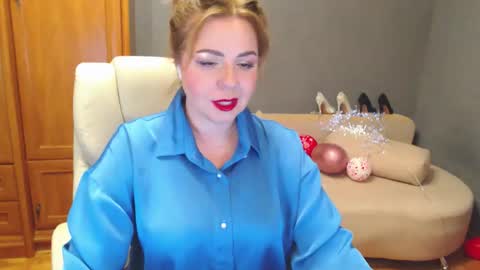 Snapshot of cute_phoenix chatting on 04.25.26 cute_phoenix online show from 04.25.26