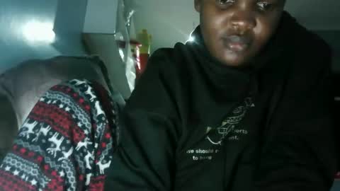 Snapshot of cute_roxie chatting on 03.03.25 cute_roxie online show from 03.03.25